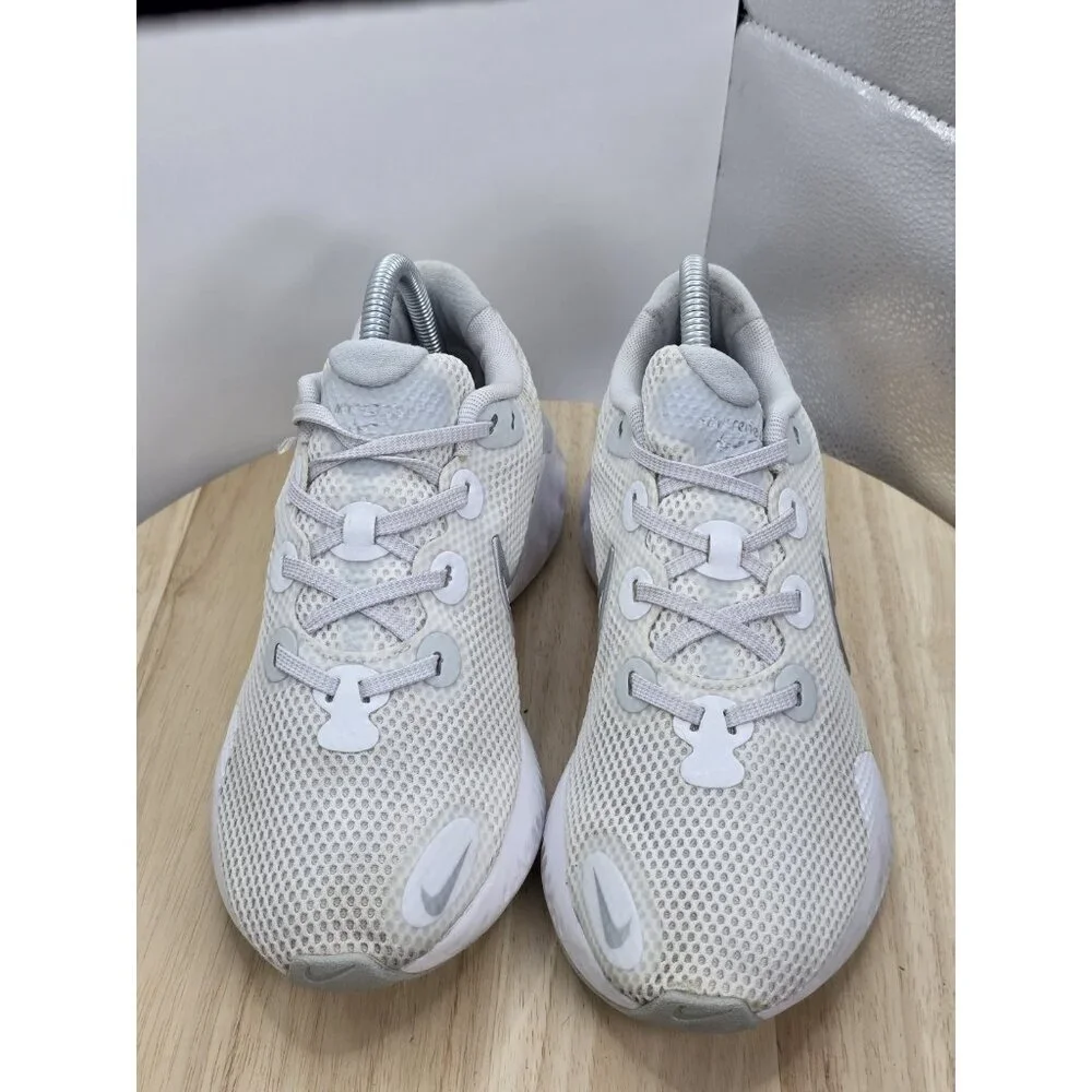Nike Renew Run CK6360-003 White Running Shoes Sneakers Women's Size 8 - Picture 4 of 9